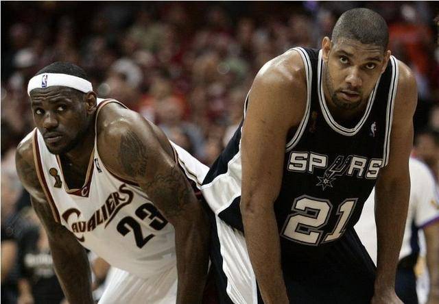 边后卫或内 边后卫或内